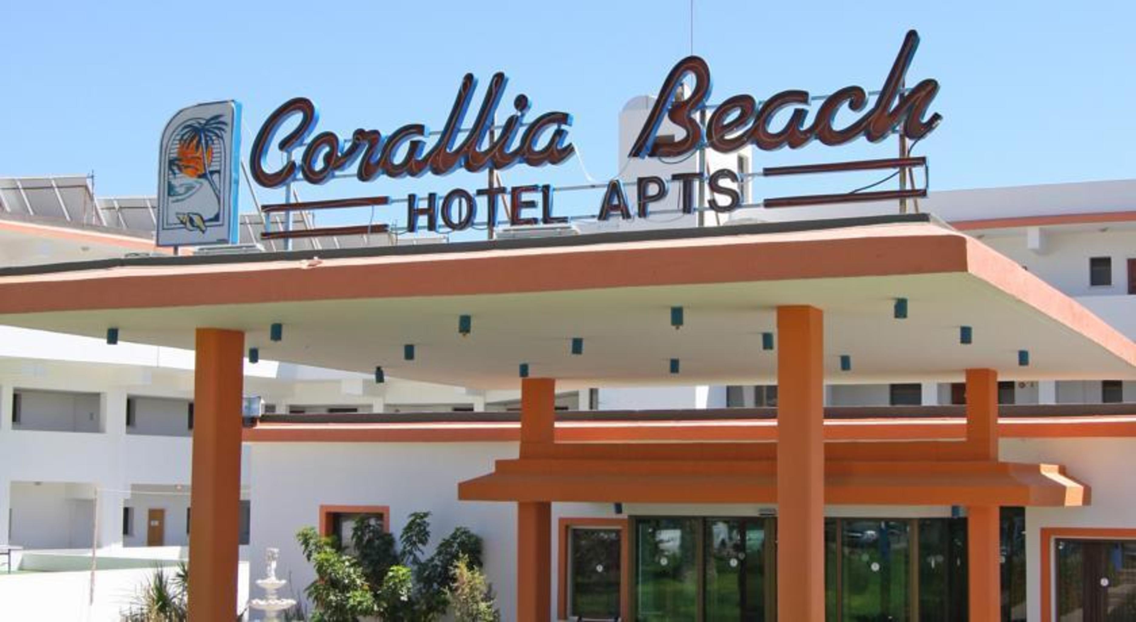 קורל ביי Corallia Beach Hotel Apartments מראה חיצוני תמונה